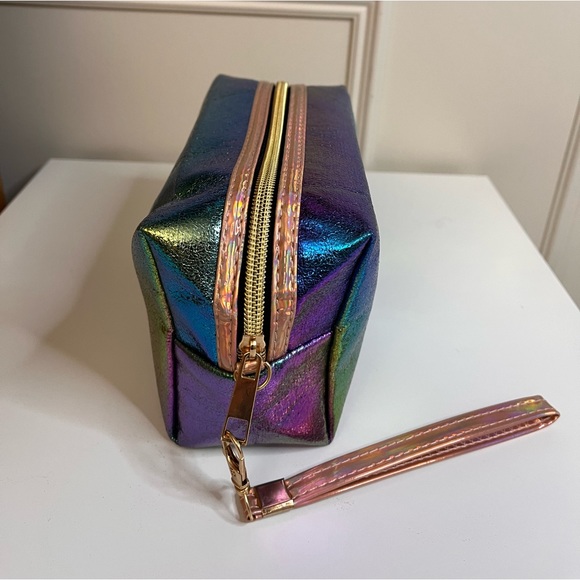 🧜♀️Mermaid tail makeup bag Phantom colours iridescent travel bag pencil case - Picture 5 of 14